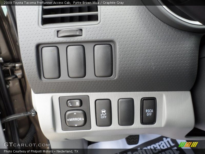 Controls of 2009 Tacoma PreRunner Access Cab