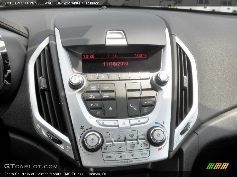 Olympic White / Jet Black 2011 GMC Terrain SLE AWD