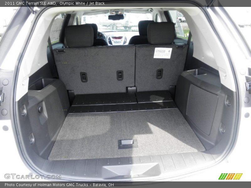 Olympic White / Jet Black 2011 GMC Terrain SLE AWD