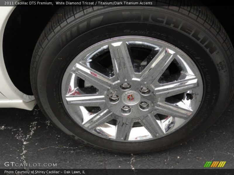 White Diamond Tricoat / Titanium/Dark Titanium Accents 2011 Cadillac DTS Premium