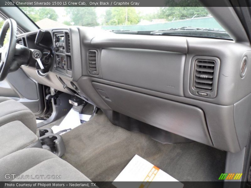 Onyx Black / Graphite Gray 2002 Chevrolet Silverado 1500 LS Crew Cab