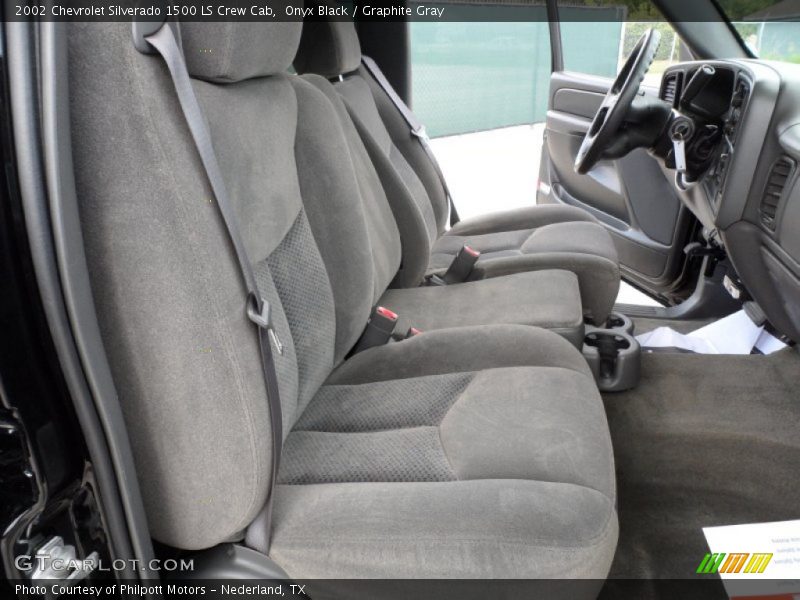 Onyx Black / Graphite Gray 2002 Chevrolet Silverado 1500 LS Crew Cab