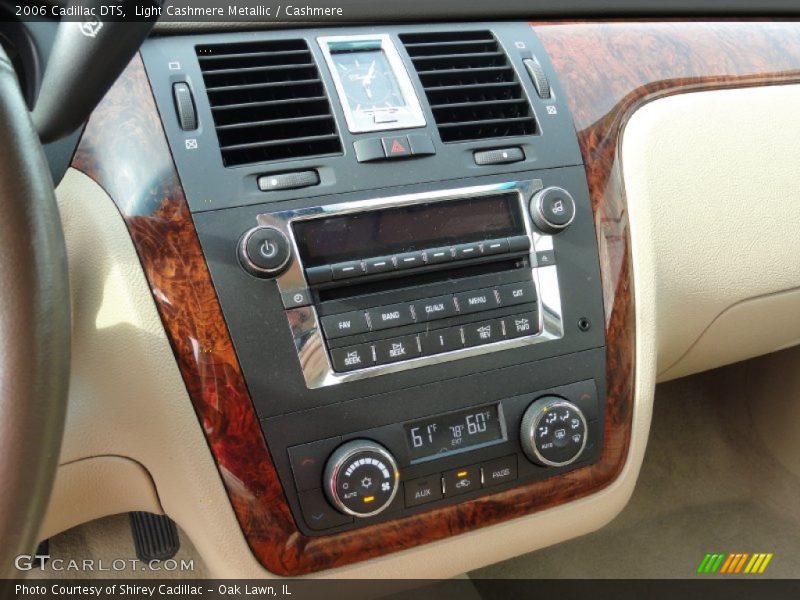Light Cashmere Metallic / Cashmere 2006 Cadillac DTS