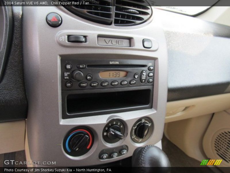 Chili Pepper Red / Tan 2004 Saturn VUE V6 AWD