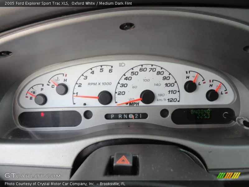 Oxford White / Medium Dark Flint 2005 Ford Explorer Sport Trac XLS