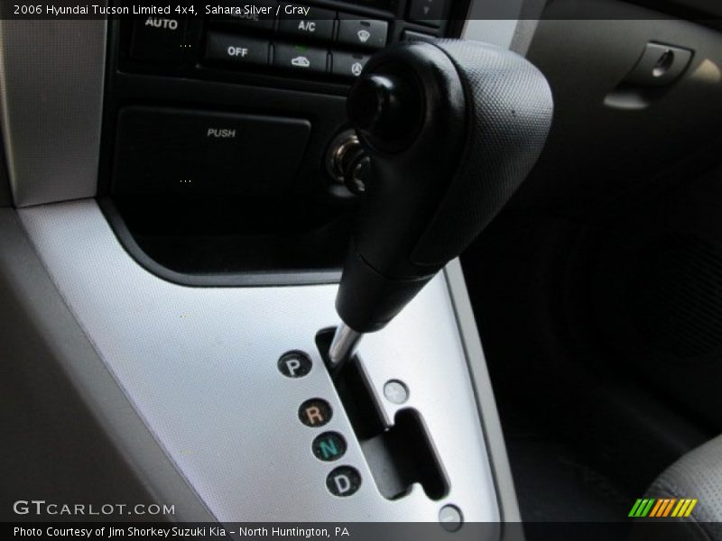 Sahara Silver / Gray 2006 Hyundai Tucson Limited 4x4
