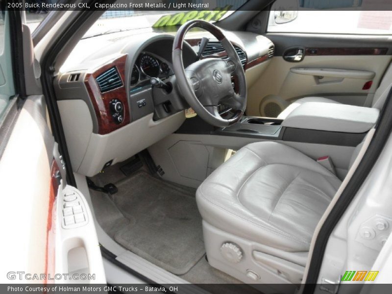  2005 Rendezvous CXL Light Neutral Interior