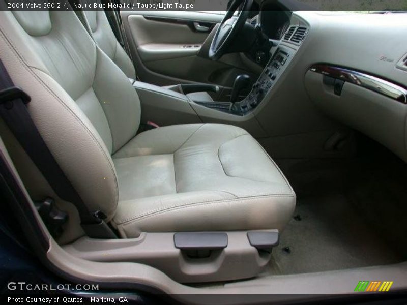Nautic Blue Metallic / Taupe/Light Taupe 2004 Volvo S60 2.4