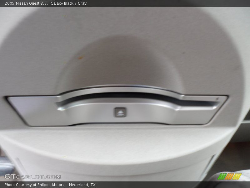 Galaxy Black / Gray 2005 Nissan Quest 3.5