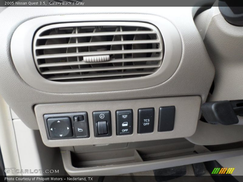 Galaxy Black / Gray 2005 Nissan Quest 3.5