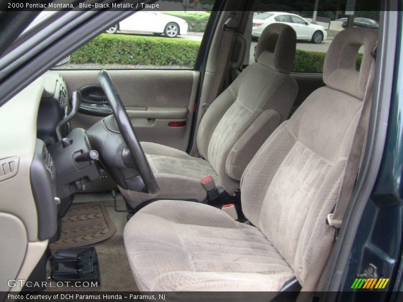  2000 Montana  Taupe Interior