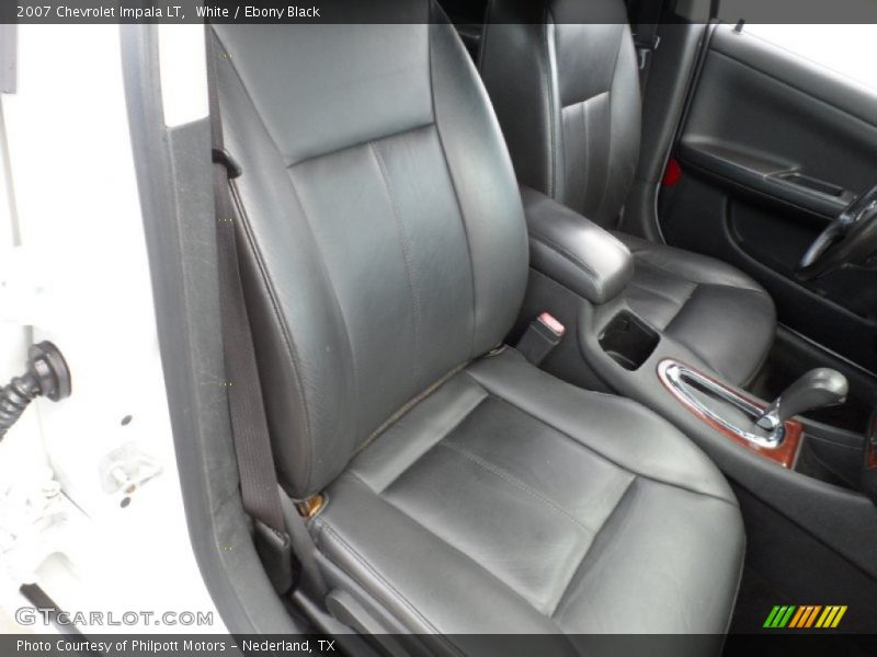 White / Ebony Black 2007 Chevrolet Impala LT