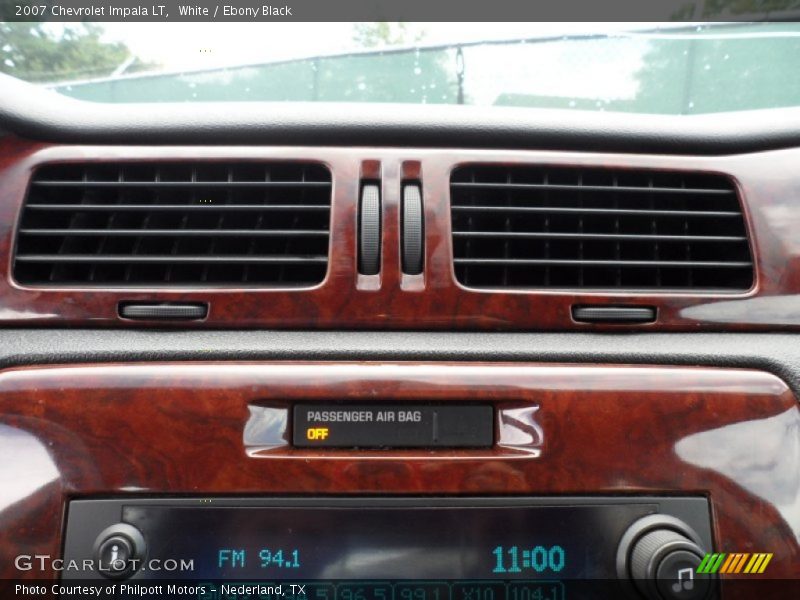 White / Ebony Black 2007 Chevrolet Impala LT