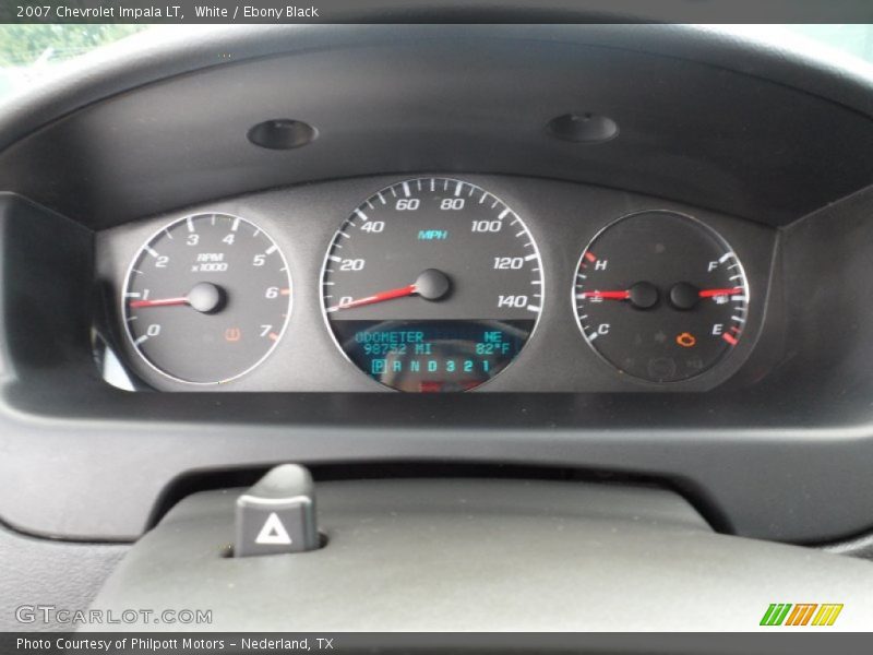 White / Ebony Black 2007 Chevrolet Impala LT