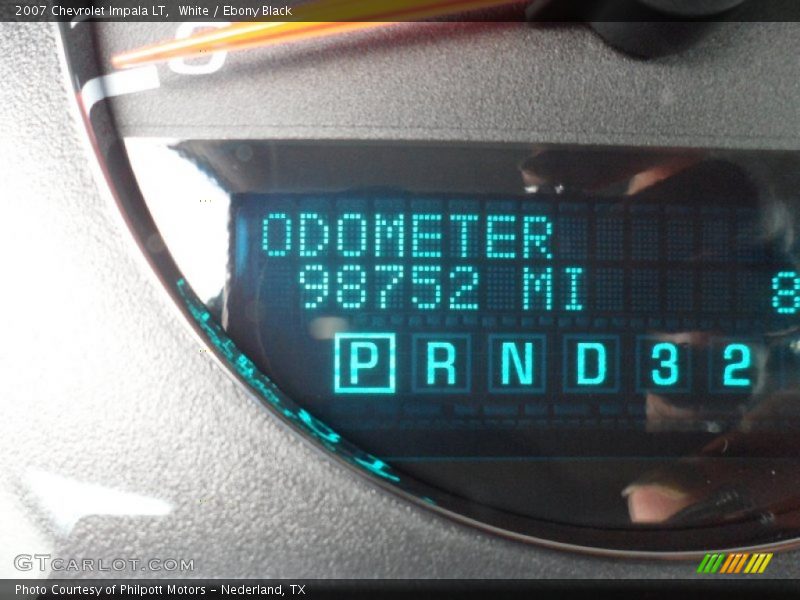 White / Ebony Black 2007 Chevrolet Impala LT