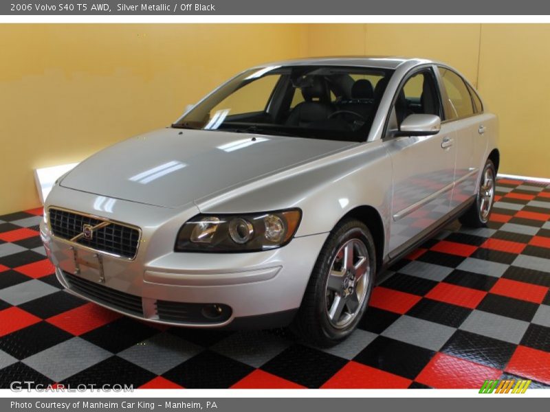 Silver Metallic / Off Black 2006 Volvo S40 T5 AWD