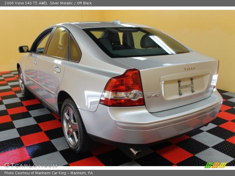 Silver Metallic / Off Black 2006 Volvo S40 T5 AWD