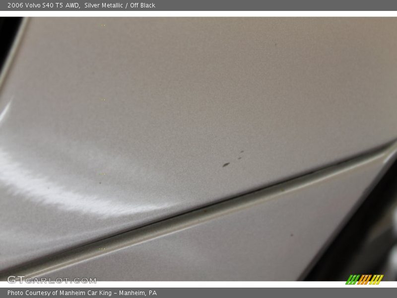 Silver Metallic / Off Black 2006 Volvo S40 T5 AWD