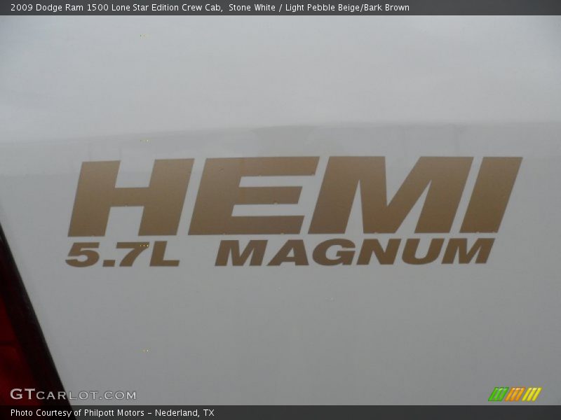Stone White / Light Pebble Beige/Bark Brown 2009 Dodge Ram 1500 Lone Star Edition Crew Cab