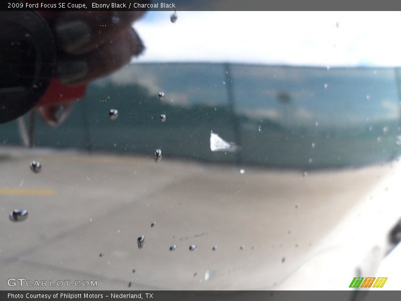 Ebony Black / Charcoal Black 2009 Ford Focus SE Coupe