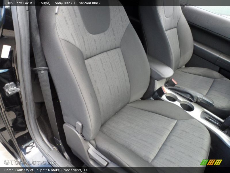 Ebony Black / Charcoal Black 2009 Ford Focus SE Coupe