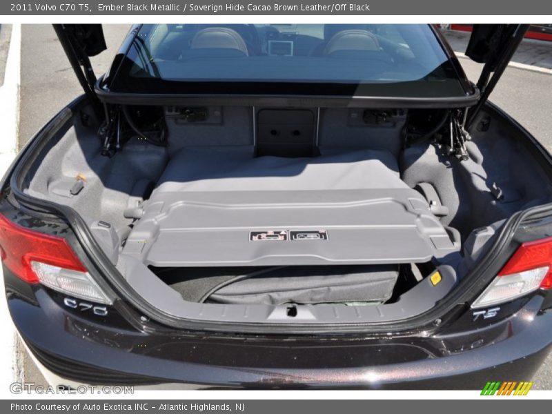 Ember Black Metallic / Soverign Hide Cacao Brown Leather/Off Black 2011 Volvo C70 T5