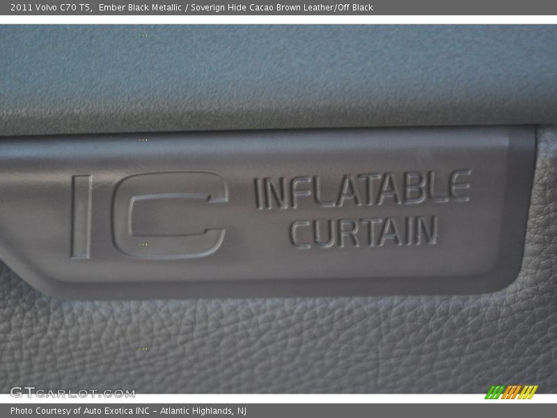 Ember Black Metallic / Soverign Hide Cacao Brown Leather/Off Black 2011 Volvo C70 T5