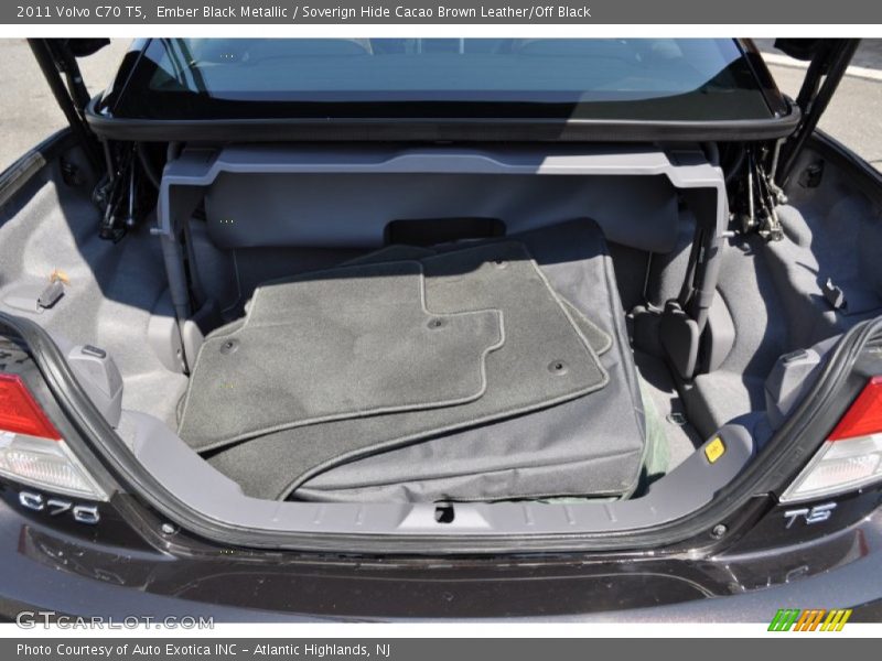 Ember Black Metallic / Soverign Hide Cacao Brown Leather/Off Black 2011 Volvo C70 T5