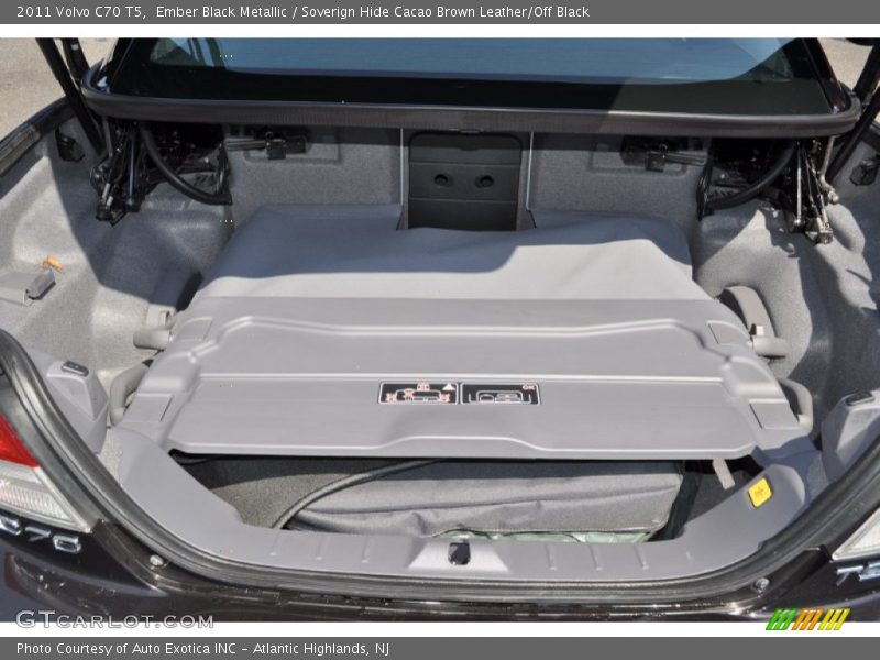 Ember Black Metallic / Soverign Hide Cacao Brown Leather/Off Black 2011 Volvo C70 T5