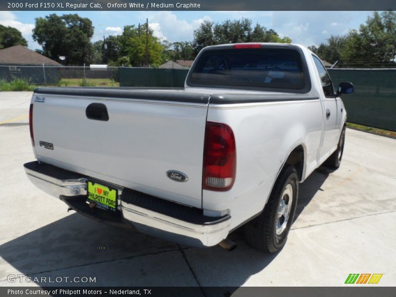 Oxford White / Medium Graphite 2000 Ford F150 XL Regular Cab