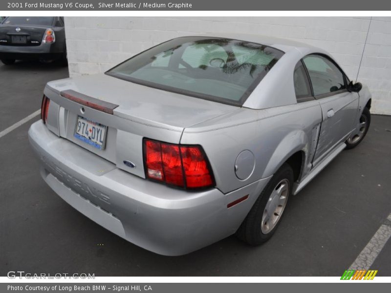 Silver Metallic / Medium Graphite 2001 Ford Mustang V6 Coupe