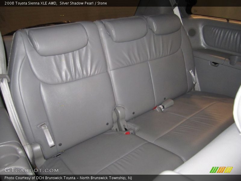 Silver Shadow Pearl / Stone 2008 Toyota Sienna XLE AWD
