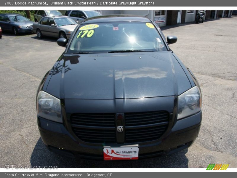 Brilliant Black Crystal Pearl / Dark Slate Gray/Light Graystone 2005 Dodge Magnum SE