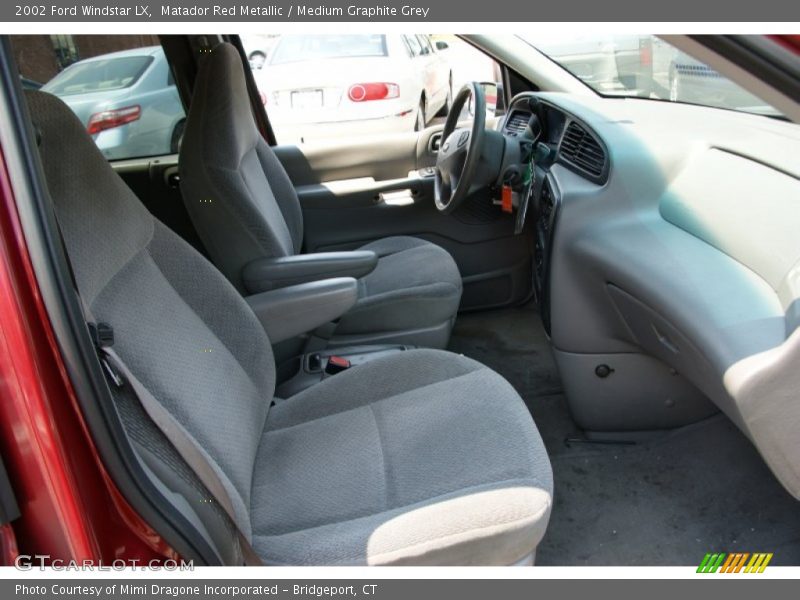 Matador Red Metallic / Medium Graphite Grey 2002 Ford Windstar LX
