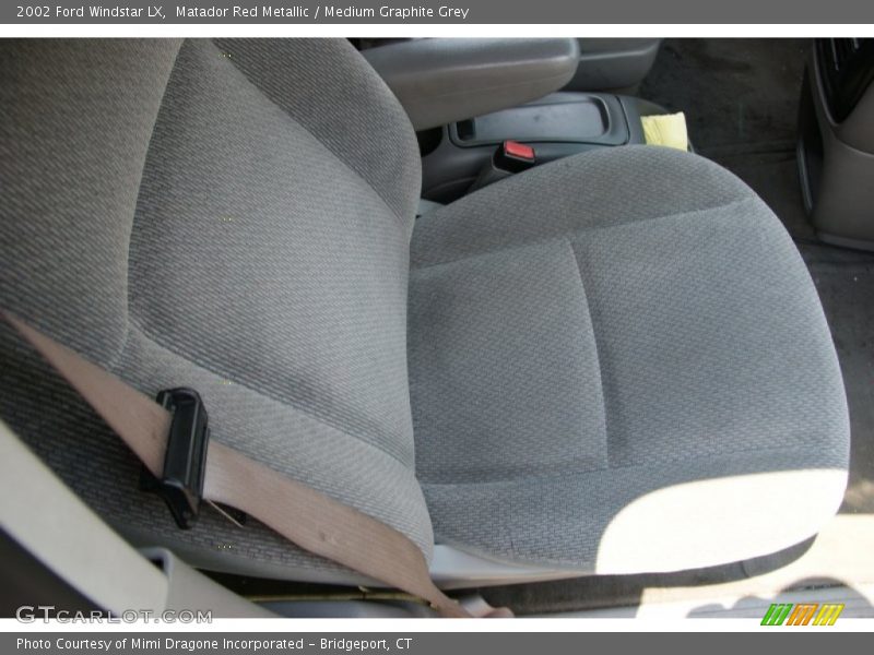 Matador Red Metallic / Medium Graphite Grey 2002 Ford Windstar LX