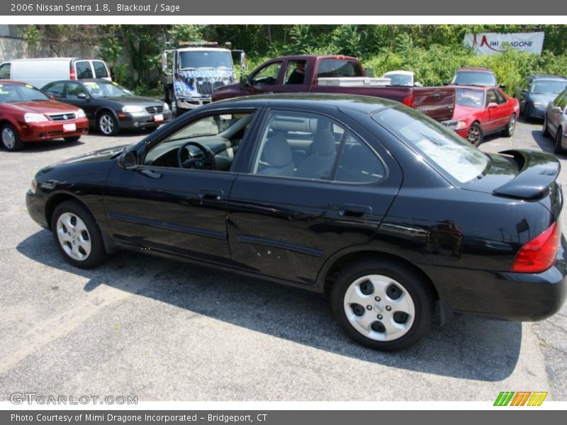 Blackout / Sage 2006 Nissan Sentra 1.8