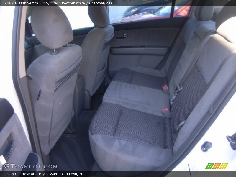 Fresh Powder White / Charcoal/Steel 2007 Nissan Sentra 2.0 S