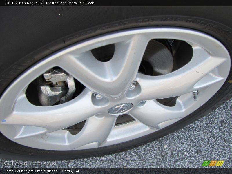 Frosted Steel Metallic / Black 2011 Nissan Rogue SV