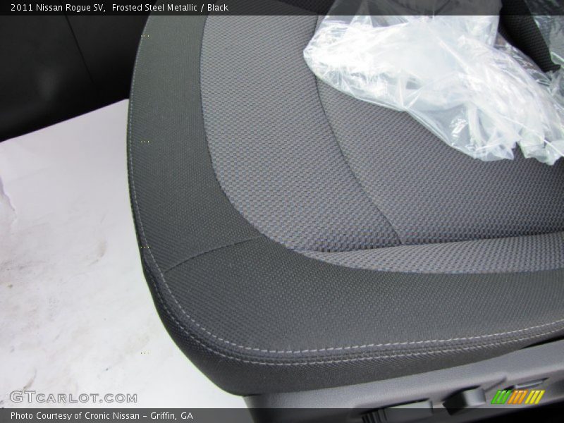 Frosted Steel Metallic / Black 2011 Nissan Rogue SV