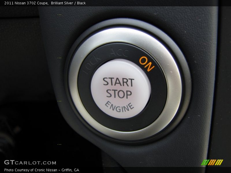 Brilliant Silver / Black 2011 Nissan 370Z Coupe