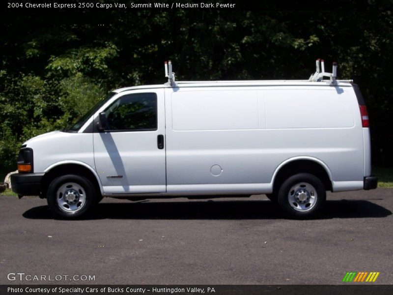 Summit White / Medium Dark Pewter 2004 Chevrolet Express 2500 Cargo Van