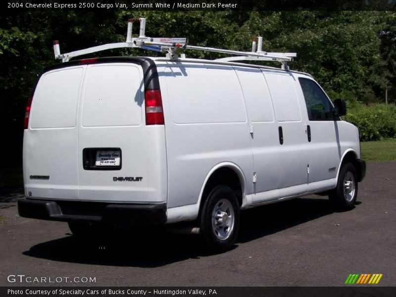 Summit White / Medium Dark Pewter 2004 Chevrolet Express 2500 Cargo Van