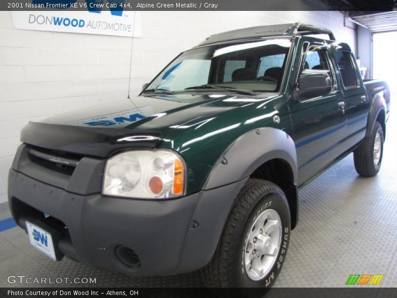 Alpine Green Metallic / Gray 2001 Nissan Frontier XE V6 Crew Cab 4x4