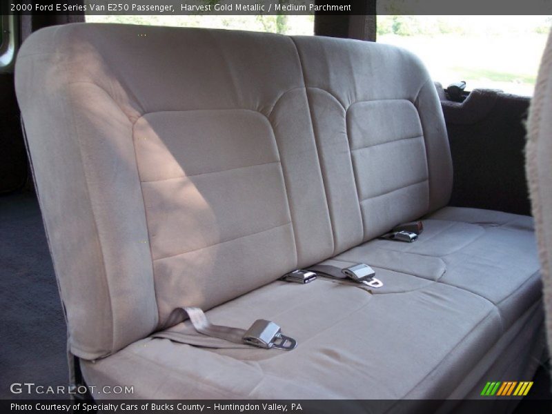  2000 E Series Van E250 Passenger Medium Parchment Interior