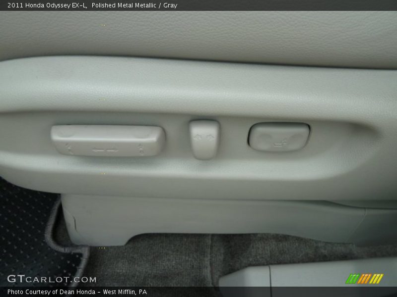 Polished Metal Metallic / Gray 2011 Honda Odyssey EX-L