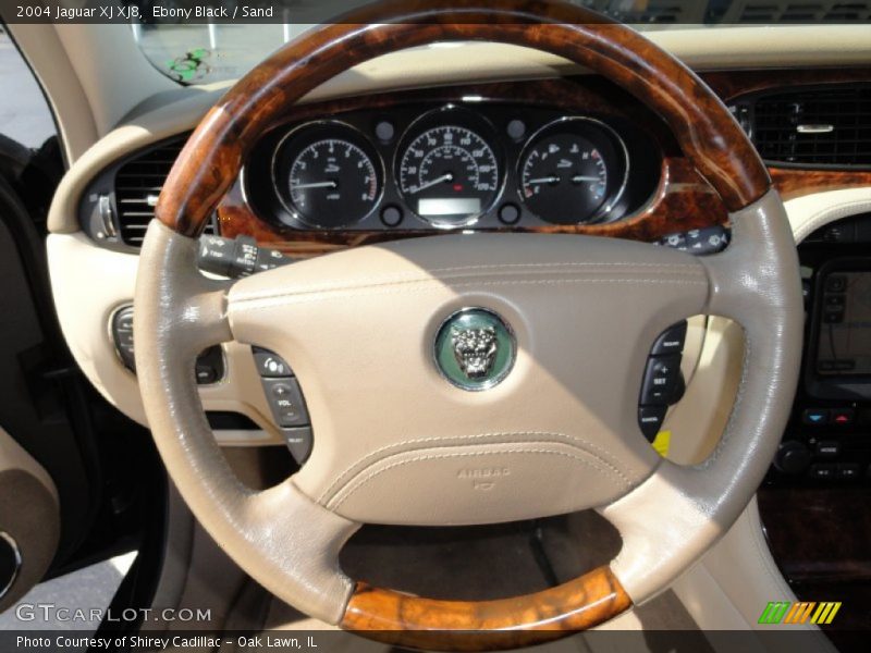 Ebony Black / Sand 2004 Jaguar XJ XJ8
