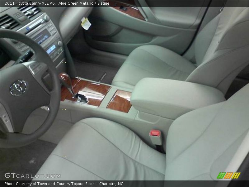 Aloe Green Metallic / Bisque 2011 Toyota Camry XLE V6