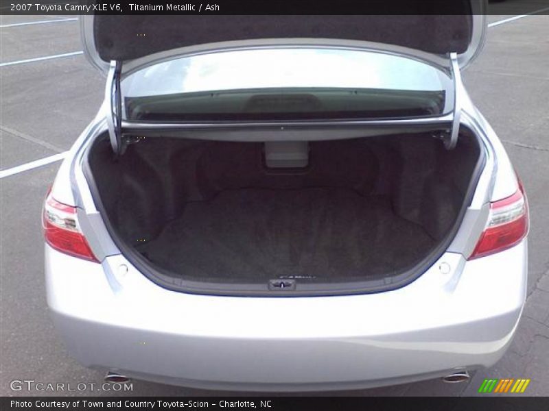 Titanium Metallic / Ash 2007 Toyota Camry XLE V6