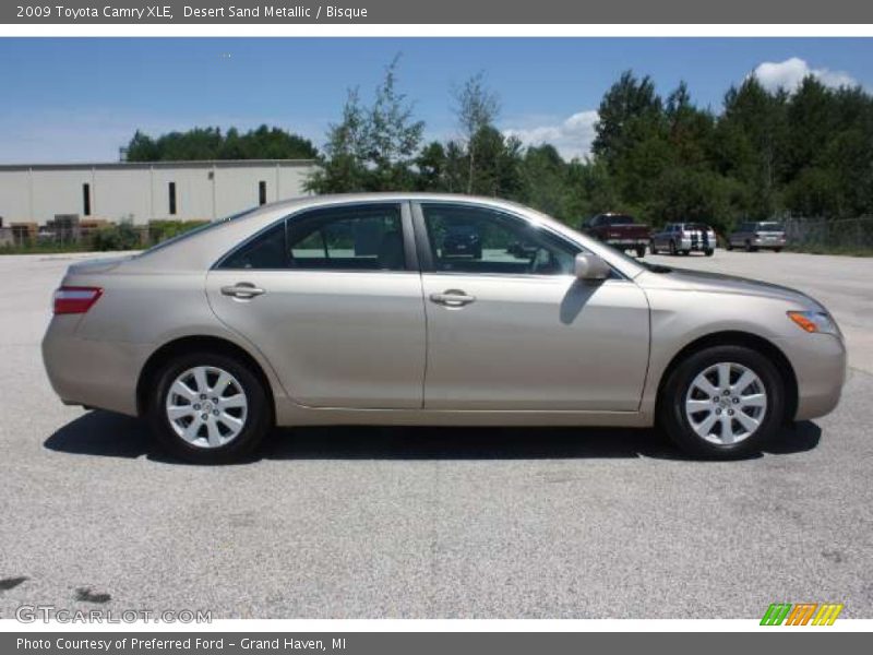 Desert Sand Metallic / Bisque 2009 Toyota Camry XLE