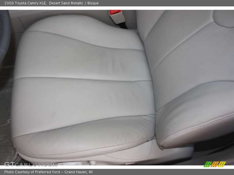 Desert Sand Metallic / Bisque 2009 Toyota Camry XLE
